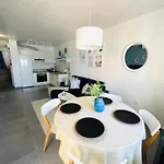 Latosa Sunset View Apartment *